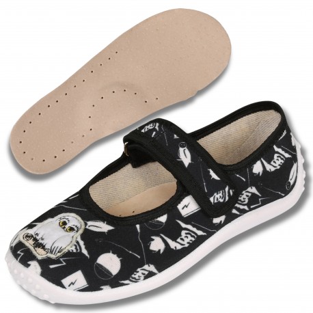 Čierne detské tenisky/papuče pre dievčatá s motívom Hedwigy, detské papuče so sovou Julia na suchý zips ZETPOL.