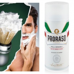Proraso - Pianka do golenia do skóry wrażliwej z aloesem i zieloną herbatą 300ml